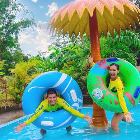 فندق Hosteria D'Carlos Aqua Park سانتو دومينغو دا لوس كولورادوس المظهر الخارجي الصورة